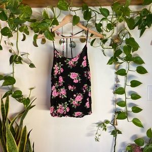 SOLD 🧡 Floral Tank